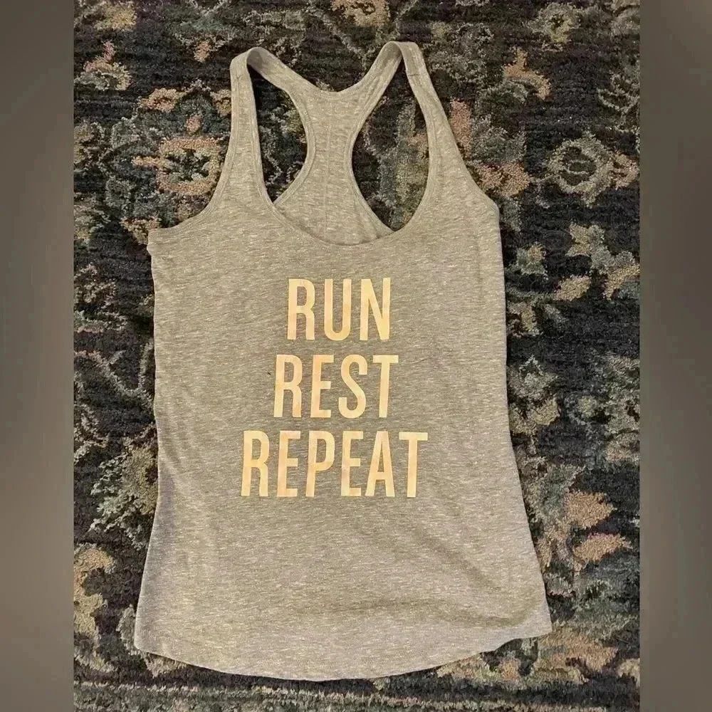 Like new Old navy active wear tank top!